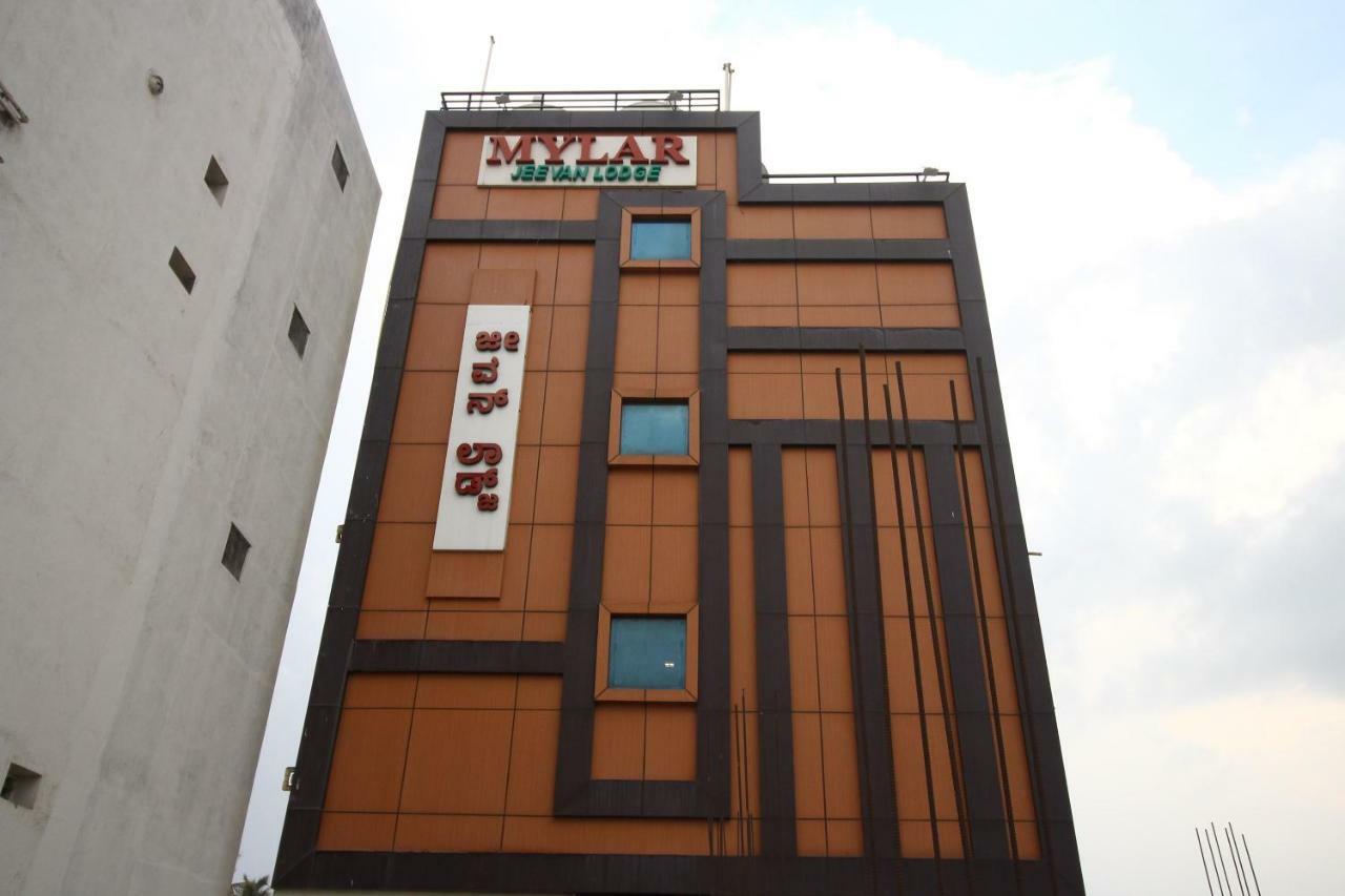 Oyo Flagship 30734 Jeevan Lodge Shimoga Exterior photo