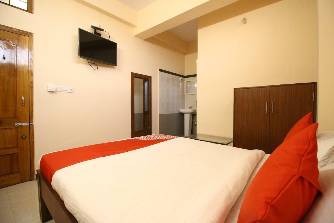 Oyo Flagship 30734 Jeevan Lodge Shimoga Exterior photo