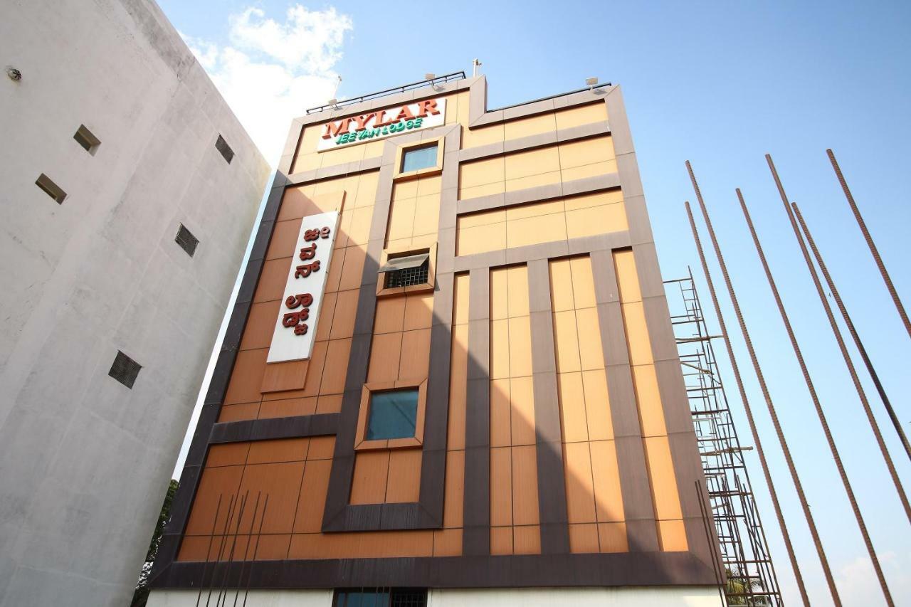 Oyo Flagship 30734 Jeevan Lodge Shimoga Exterior photo