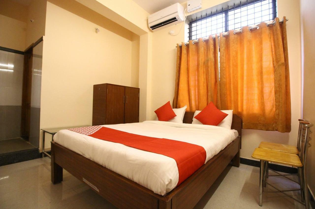 Oyo Flagship 30734 Jeevan Lodge Shimoga Exterior photo